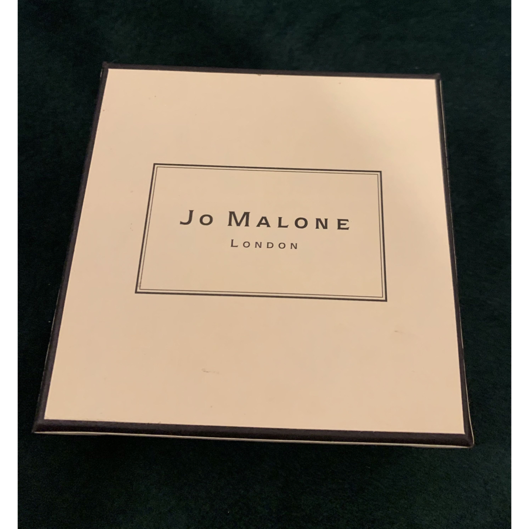 Jo Malone(ジョーマローン)の【Jo Malone】イングリッシュペアー＆フリージア バスオイル コスメ/美容のボディケア(入浴剤/バスソルト)の商品写真