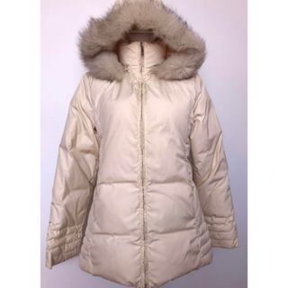 モンクレール レディースの通販 10,000点以上 | MONCLERを買うならラクマ