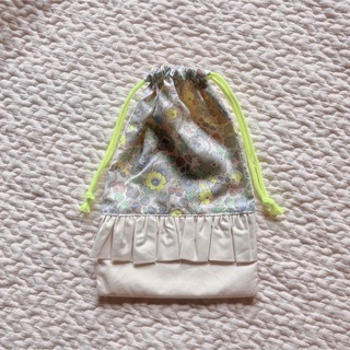 【handmade】巾着袋SS フリル　リバティ(ランチボックス巾着)