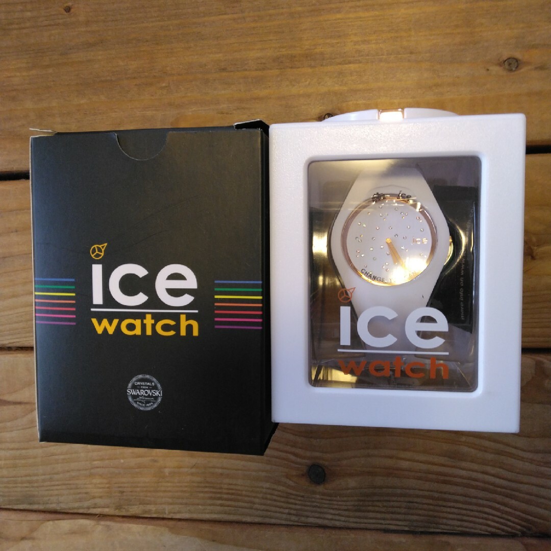 ice watch(アイスウォッチ)の★新品、未使用★　 アイスウォッチ　 腕時計　アイスコスモス　ホワイトゴールド レディースのファッション小物(腕時計)の商品写真