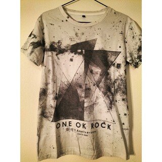 ワンオクロック(ONE OK ROCK)のONE OK ROCK 2015 “35xxxv” Tシャツ(ミュージシャン)