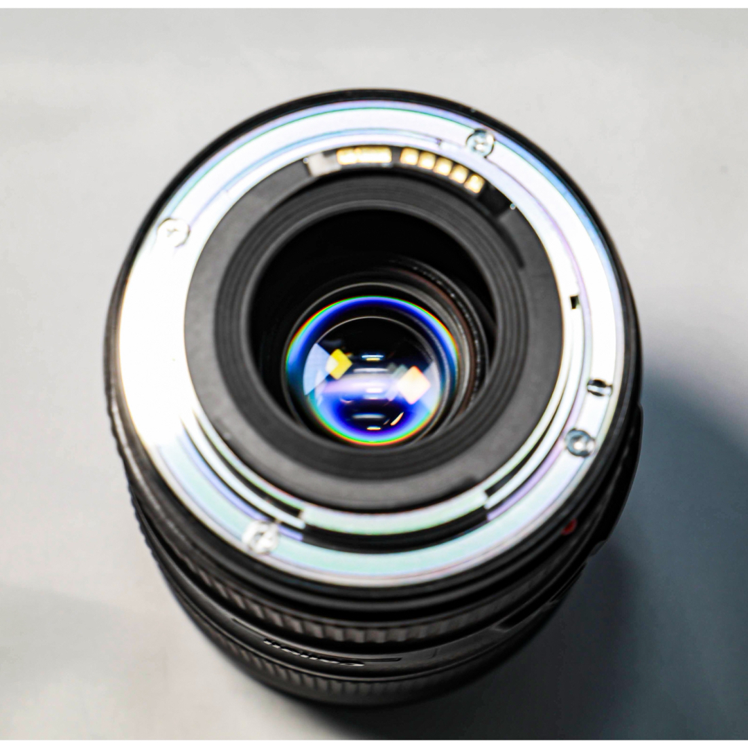 ★美品  Canon レンズ EF16-35mm F4L フィルター付き