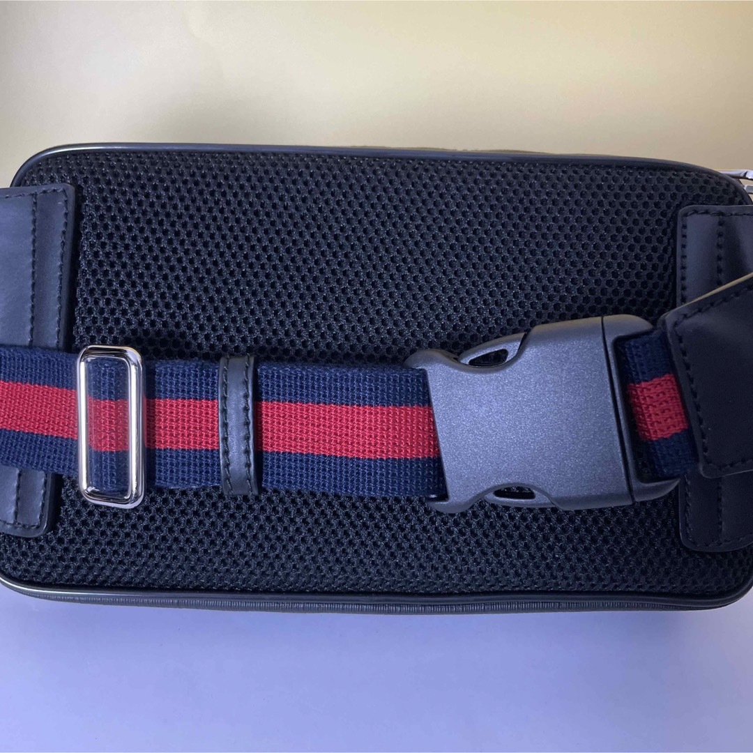 Gucci - Gucci 極美品 GGスプリーム ソフト ボディバッグ ウエスト