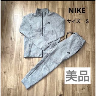 NIKE - 美品 NIKE テックフリース セットアップの通販 by とーみ's ...