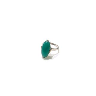 Vintage green stone ring 緑の魔法(リング(指輪))