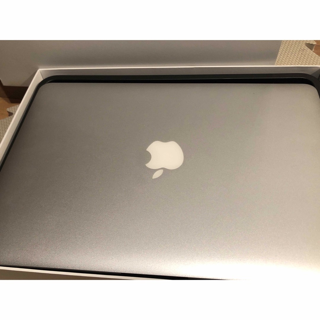 MacBook Air 美品 1.8GHzメモリ 8GB SSD 256GB