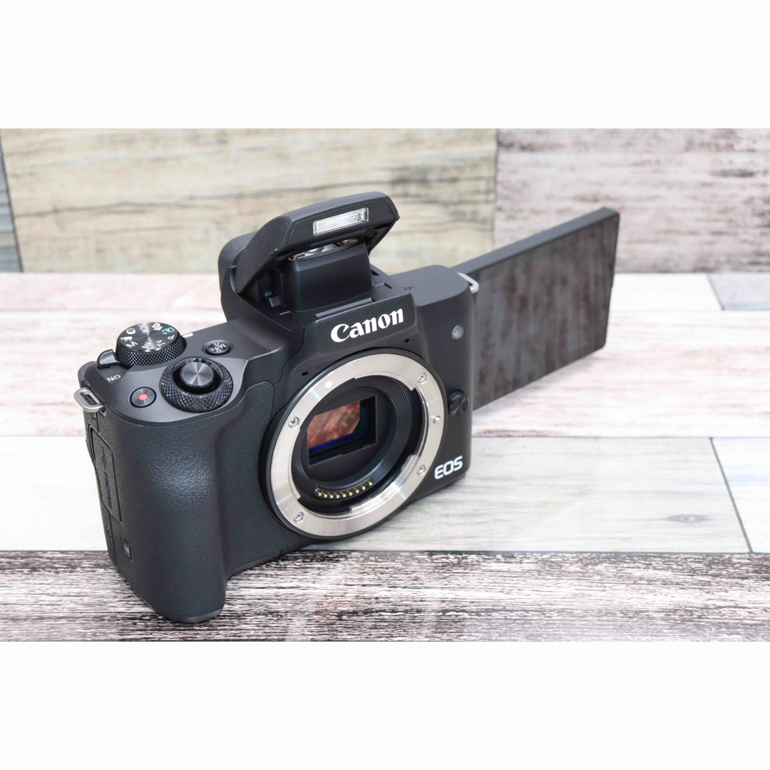 Canon - ⭐️オシャレな見た目と超高性能⭐️Wi-Fi転送◎⭐️KISS M2