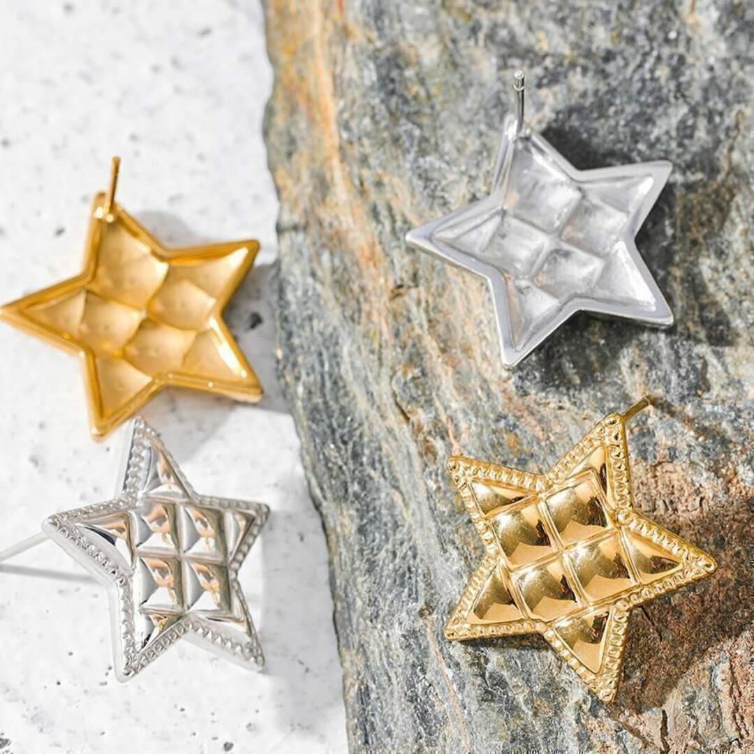 【ゴールド】quilting design star pierce R5P006 レディースのアクセサリー(ピアス)の商品写真