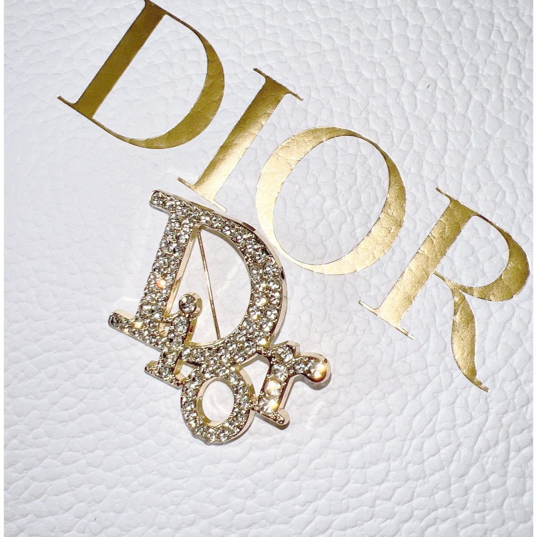 Christian Dior - Dior キラキラストーンブローチ ゴールドの通販 by