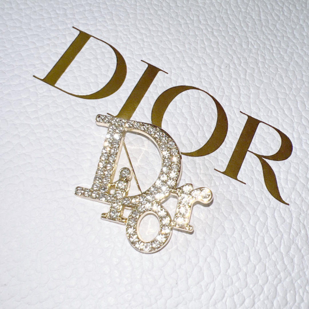 Christian Dior - Dior キラキラストーンブローチ ゴールドの通販 by