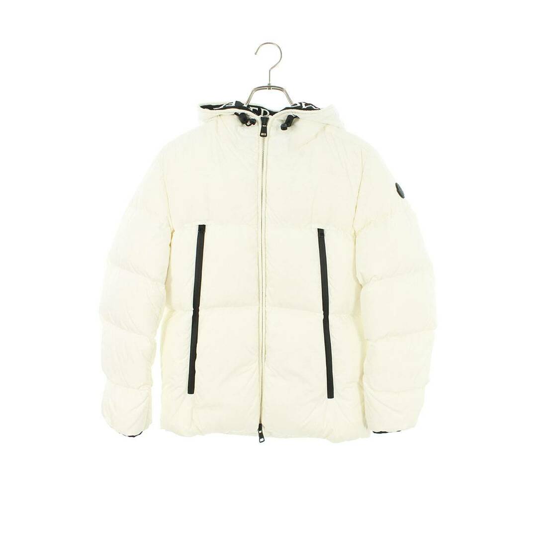 MONCLER - モンクレール MONTCLA/モンクラー G20911A00144 フードロゴ