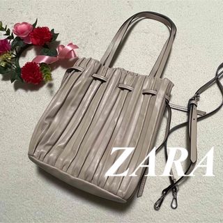 ザラ(ZARA)の大特価セール中　ZARA ザラ♡ショルダーバッグ　ハンドバッグ(ショルダーバッグ)