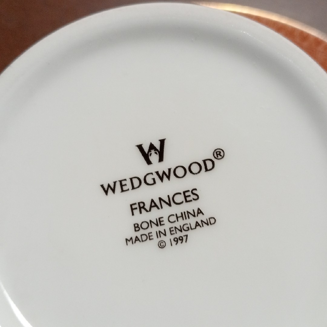 WEDGWOOD(ウェッジウッド)のカップアンドソーサー　フランシス インテリア/住まい/日用品のキッチン/食器(グラス/カップ)の商品写真