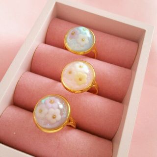 sweet flower リング❁⃘*.ﾟ　ハンドメイド(リング)