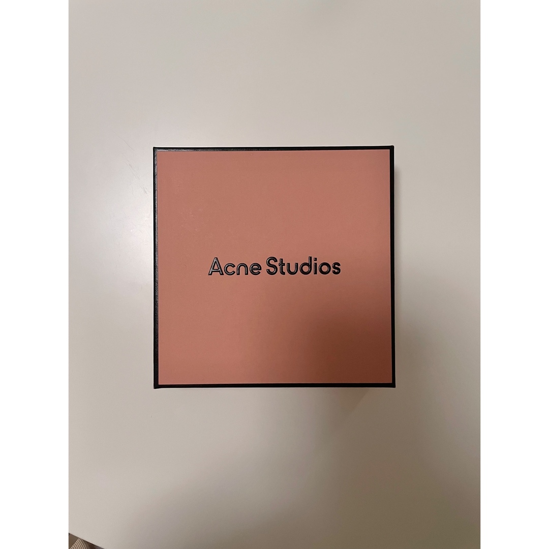 Acne Studios(アクネストゥディオズ)の(5日までヤビ様専用)acne studios 財布 レディースのファッション小物(財布)の商品写真