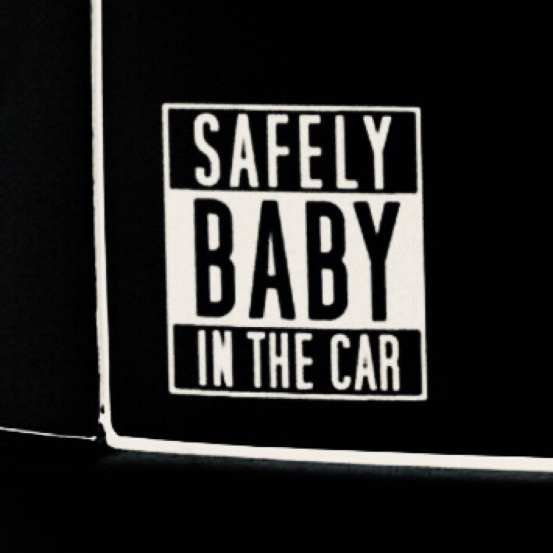 ベビーインカー/BABY IN CAR:HIPHOPデザイン/WH 自動車/バイクの自動車(車外アクセサリ)の商品写真