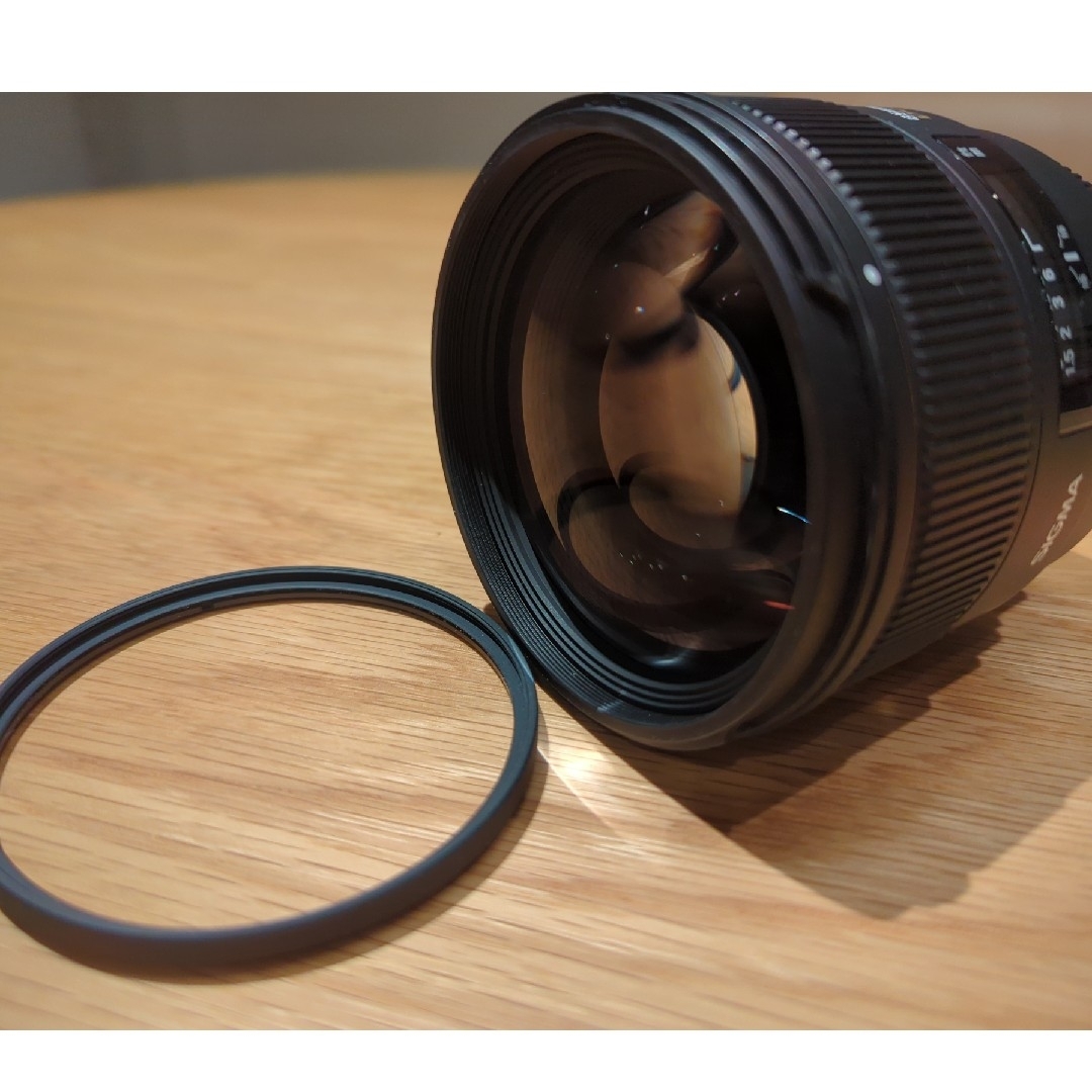 SIGMA(シグマ)のSIGMA 85mm F1.4 EX DG HSM (CANON用)  スマホ/家電/カメラのカメラ(レンズ(単焦点))の商品写真