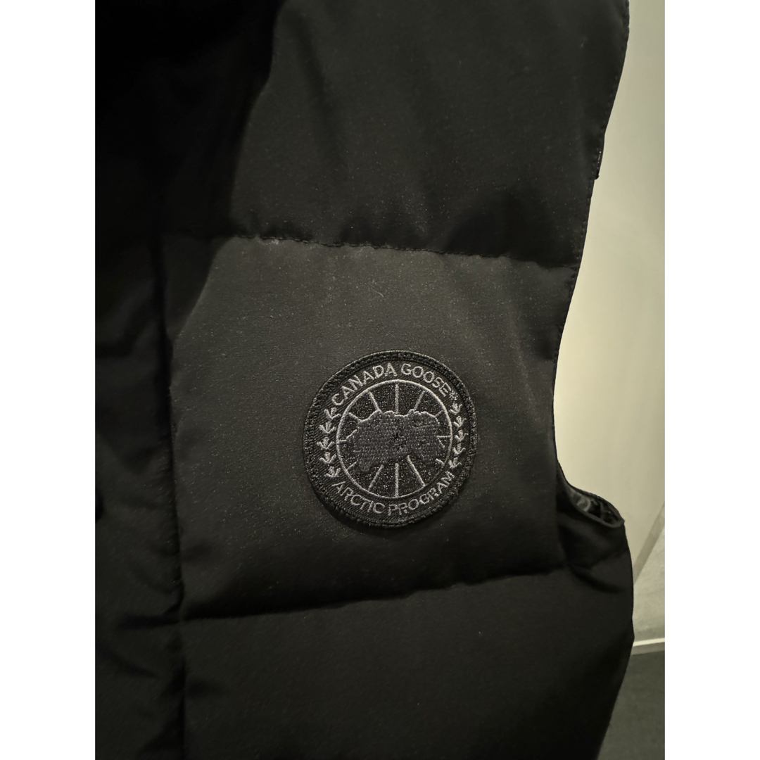 CANADA GOOSE(カナダグース)のCANADA GOOSE Black Label DOWN BEST メンズのジャケット/アウター(ダウンベスト)の商品写真