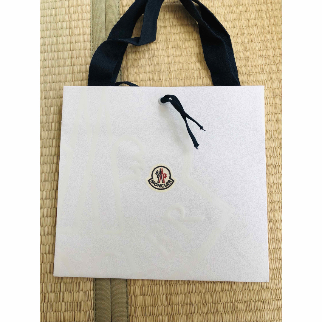 MONCLER - apamu様専用 モンクレール 紙袋 ショッパーの通販 by MONCLER - apamu様専用 モンクレール 紙袋 ショッパーの通販 by