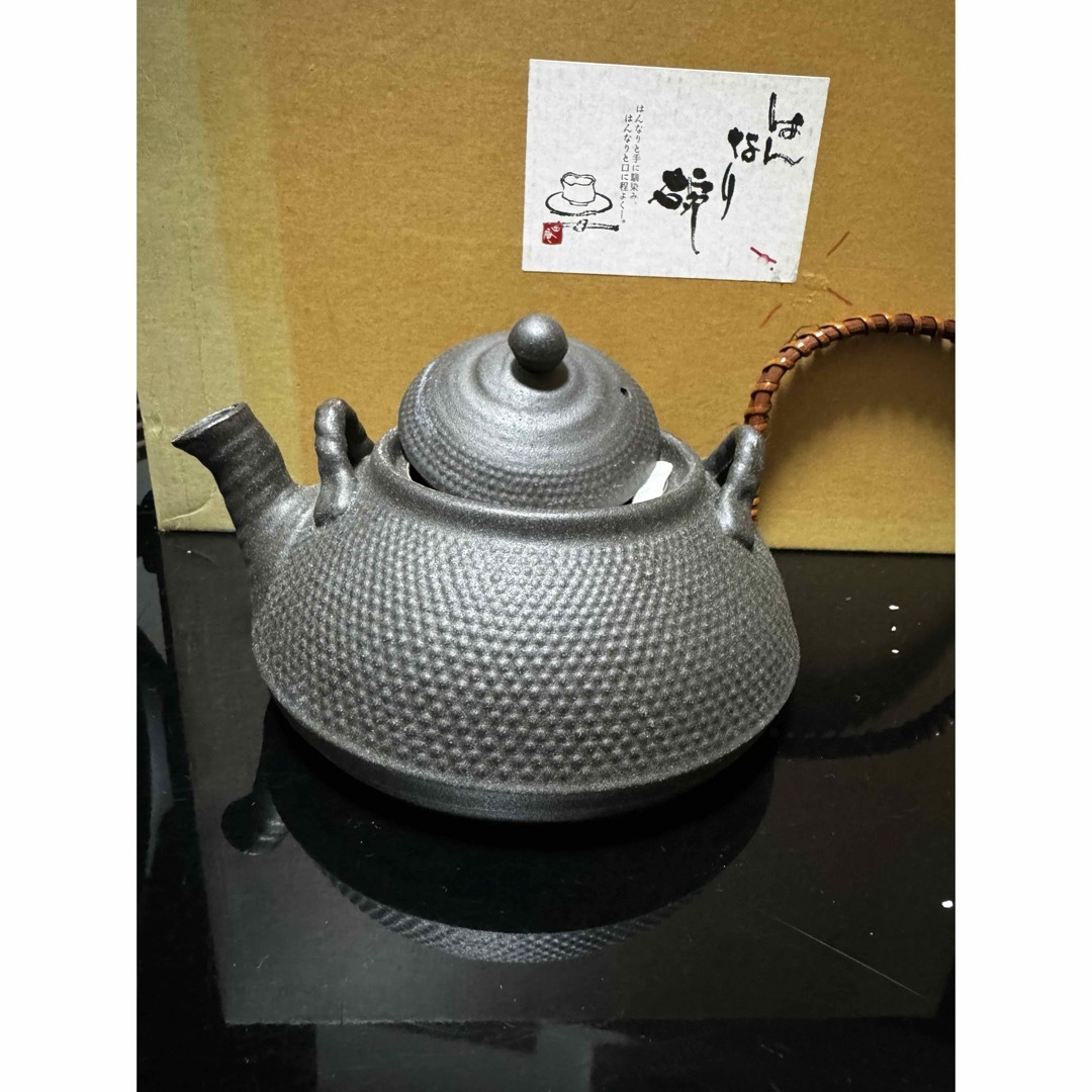 【新品】鉄瓶•茶碗セット　高級 エンタメ/ホビーの美術品/アンティーク(漆芸)の商品写真