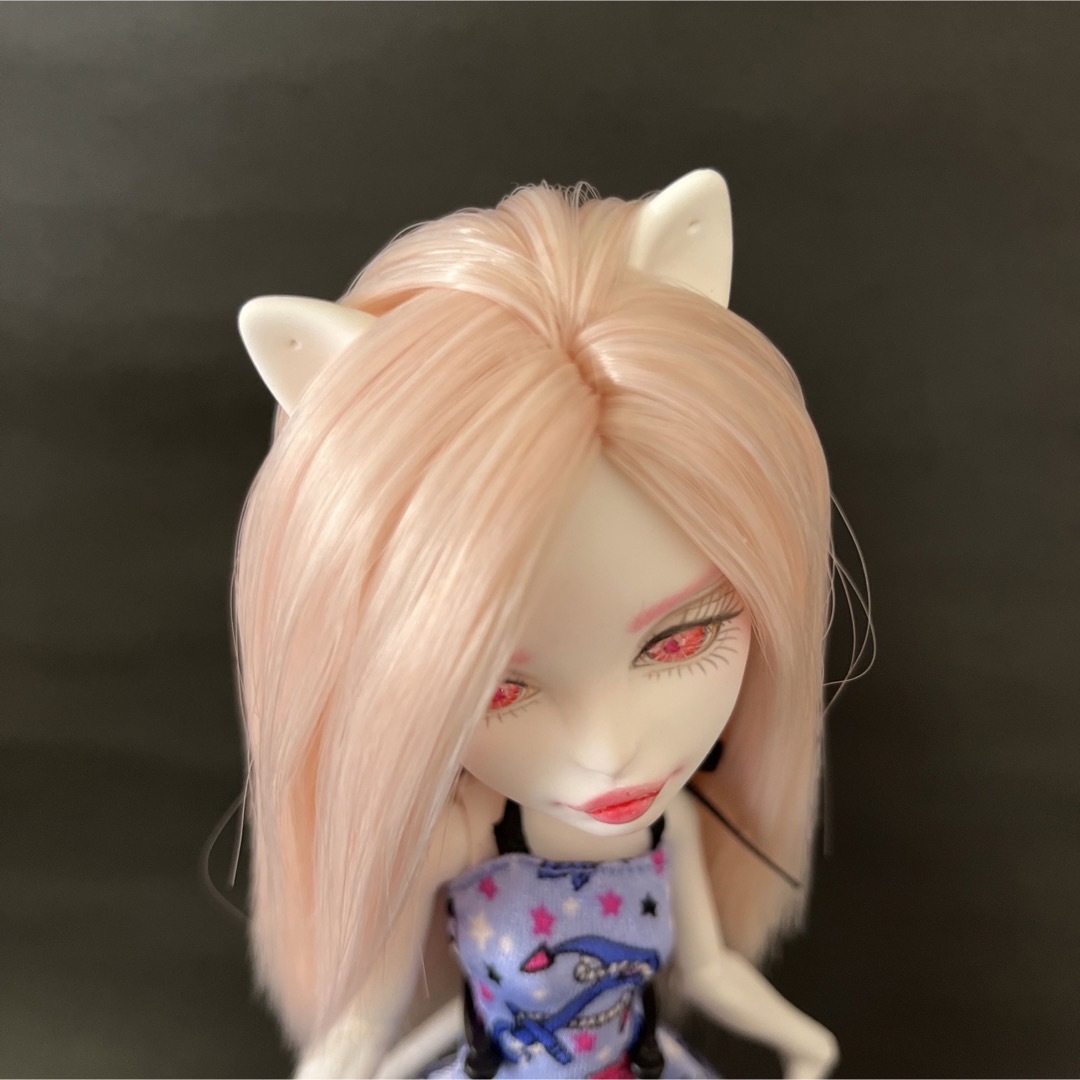 R*•doll♡カスタムリペイント　モンスターハイ　キャットリーヌ