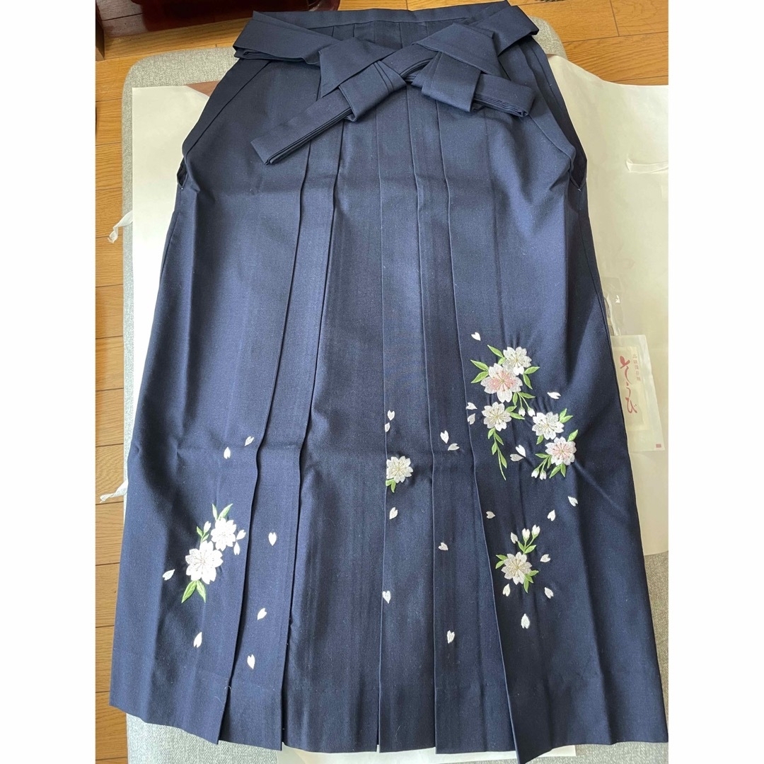 卒業式着物袴セット美品クリーニング済 レディースの水着/浴衣(着物)の商品写真