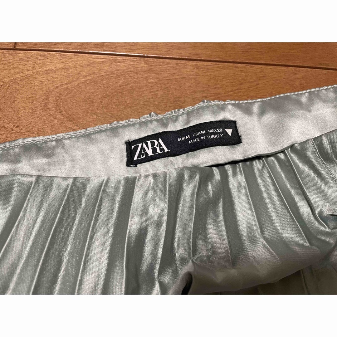 ZARA(ザラ)のZara スカート レディースのスカート(ロングスカート)の商品写真
