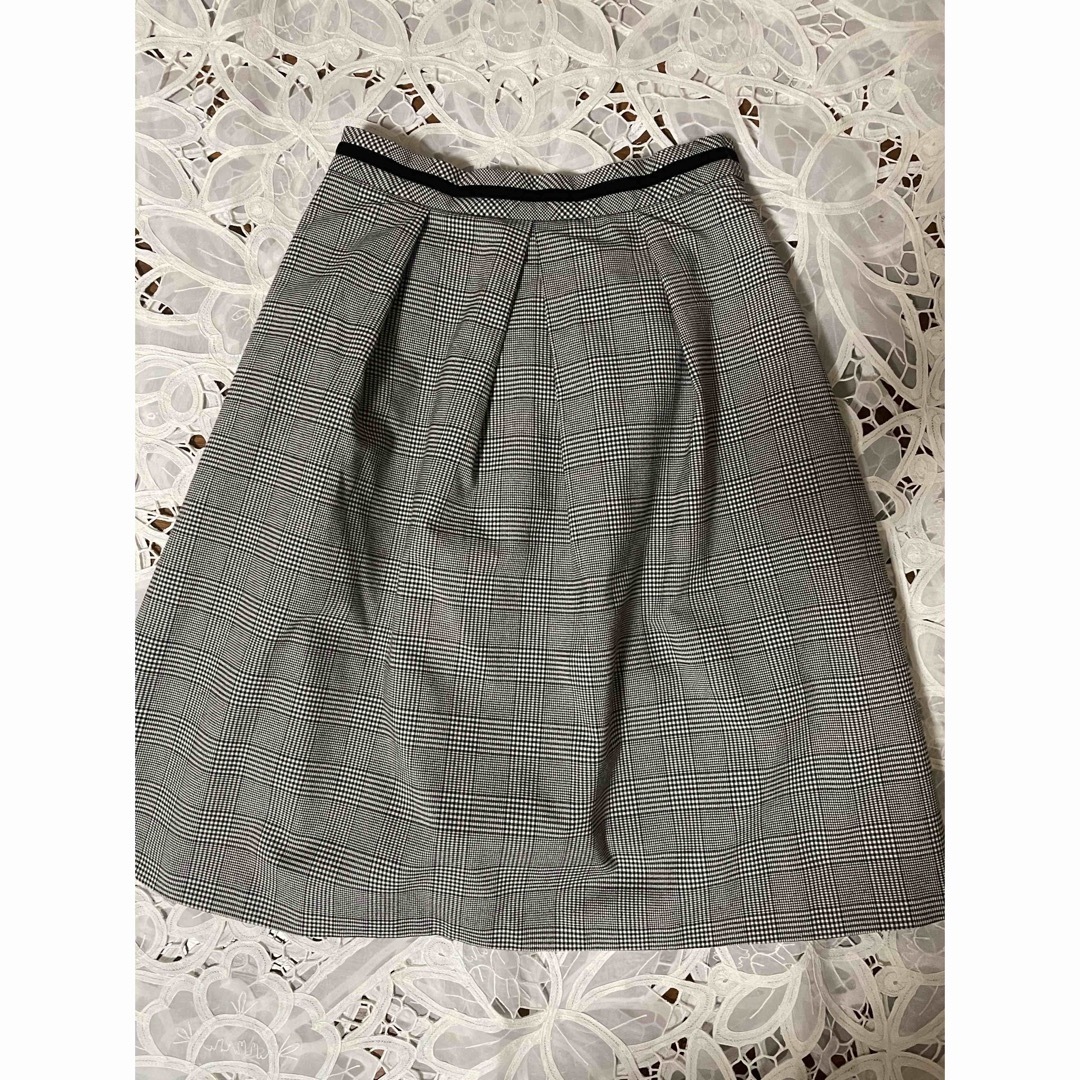 Couture Brooch(クチュールブローチ)のクチュールブローチ　スカート  レディースのスカート(ひざ丈スカート)の商品写真