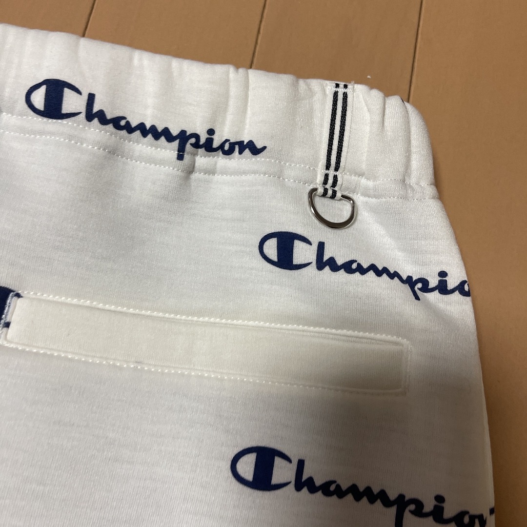Champion(チャンピオン)の新品M Champion インナー付　Wrap-Air スカート スポーツ/アウトドアのゴルフ(ウエア)の商品写真
