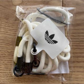 アディダス(adidas)の★非売品★ adidas アディダス スマホショルダーストラップ (ネックストラップ)