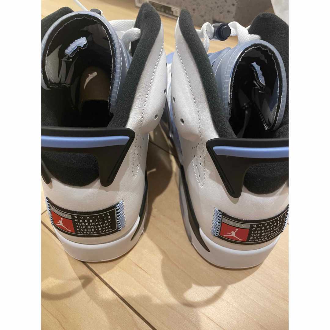 NIKE(ナイキ)のジョーダン6 レトロ メンズの靴/シューズ(スニーカー)の商品写真