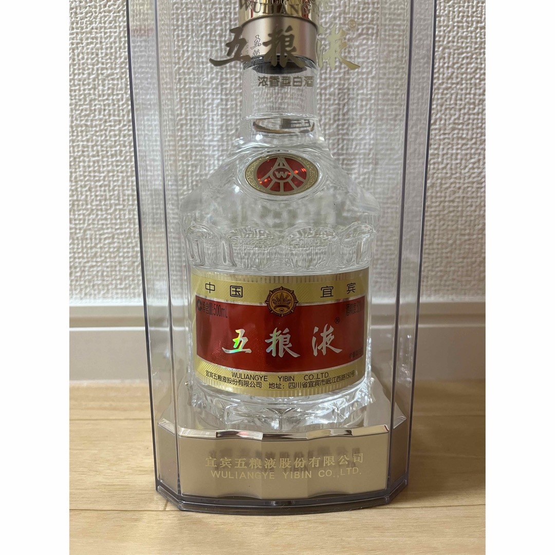 五粮液(WULIANGYE)白酒 バイチュウ 中国酒  食品/飲料/酒の酒(蒸留酒/スピリッツ)の商品写真