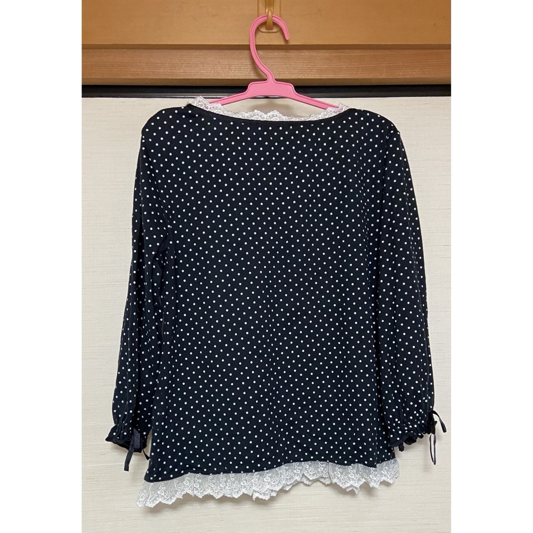 【150cm】Livre daire 短めチュニック　黒と白のドット柄 キッズ/ベビー/マタニティのキッズ服女の子用(90cm~)(Tシャツ/カットソー)の商品写真