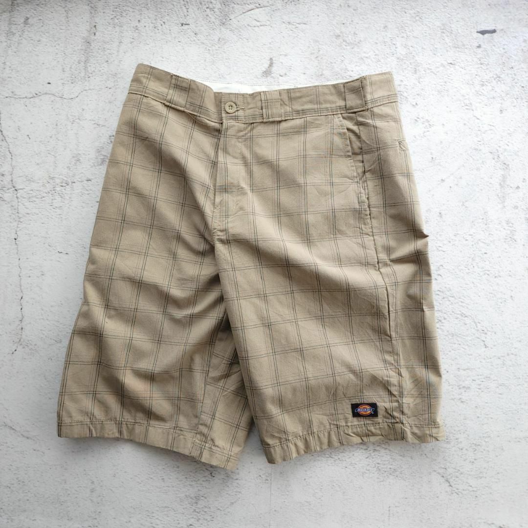 Dickies(ディッキーズ)のサイズ34/Dickies ディッキーズ チェック柄 ハーフパンツ ベージュ系 メンズのパンツ(ショートパンツ)の商品写真