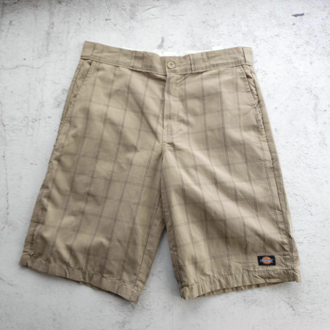 Dickies(ディッキーズ)のサイズ34/Dickies ディッキーズ チェック柄 ハーフパンツ ベージュ系 メンズのパンツ(ショートパンツ)の商品写真