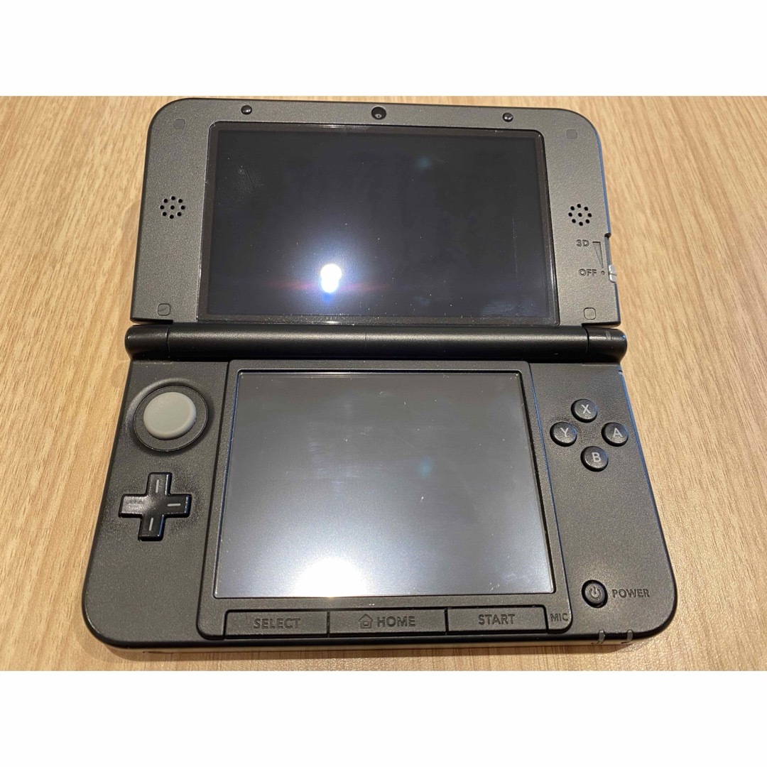 ポケモンバンクダウンロード済み　ニンテンドー3DS　LL　ブラック