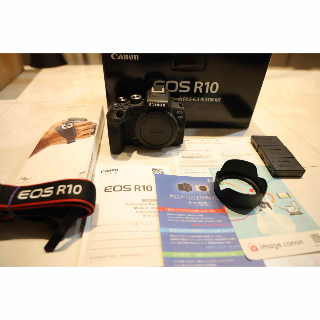 バーバリー様専用 Canon EOS r10 ボディ おまけ付き バーバリー様専用 Canon EOS r10 ボディ おまけ付き