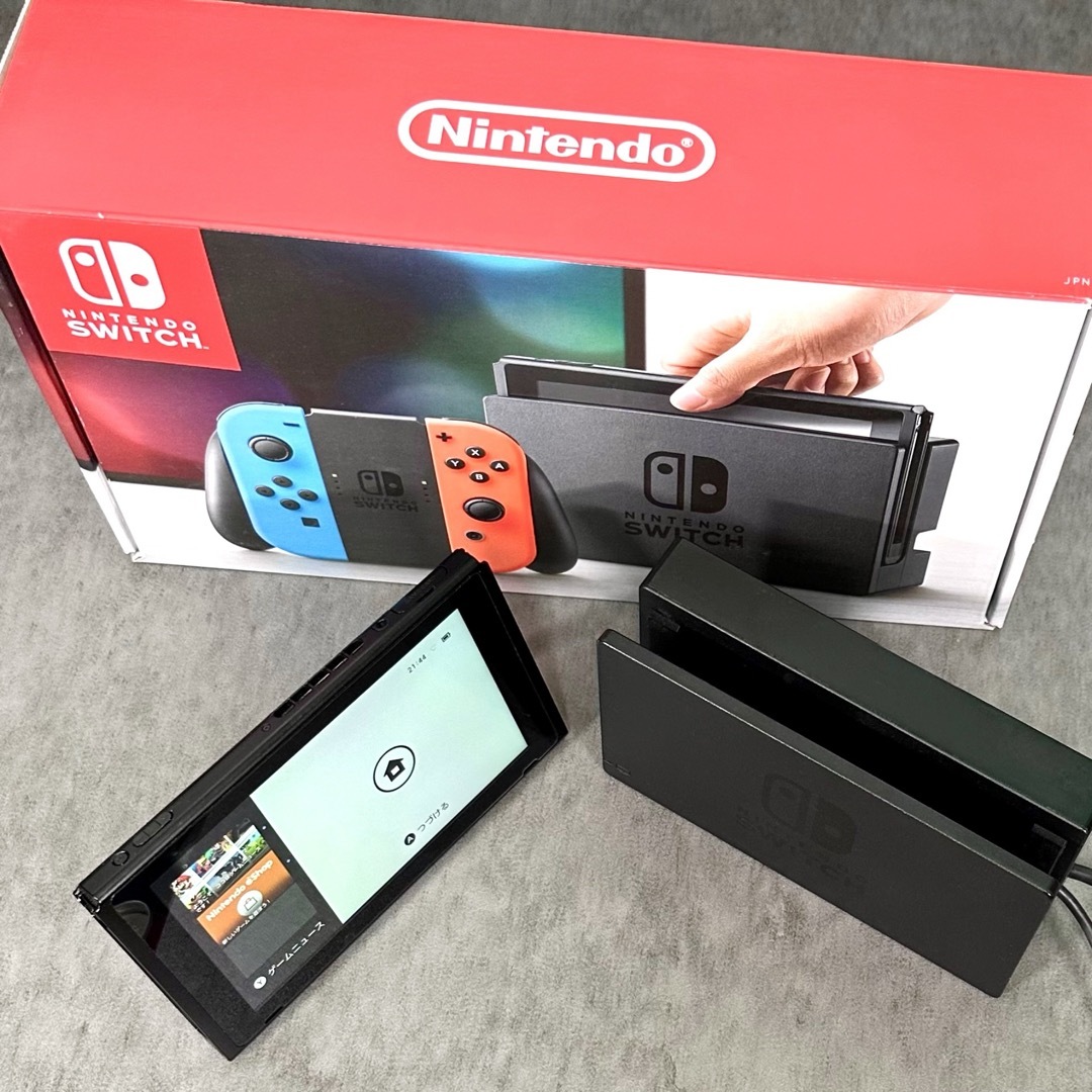 Nintendo Switch(ニンテンドースイッチ)のNintendo Switch(ニンテンドースイッチ)本体 エンタメ/ホビーのゲームソフト/ゲーム機本体(家庭用ゲーム機本体)の商品写真