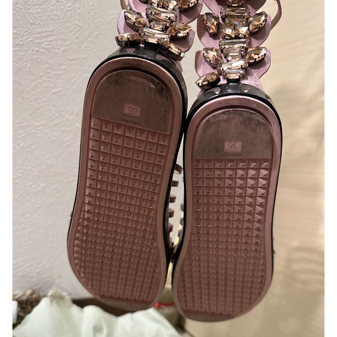 FENDI - FENDI ピンクビジューサンダルの通販 by ☆家族で大量出品中