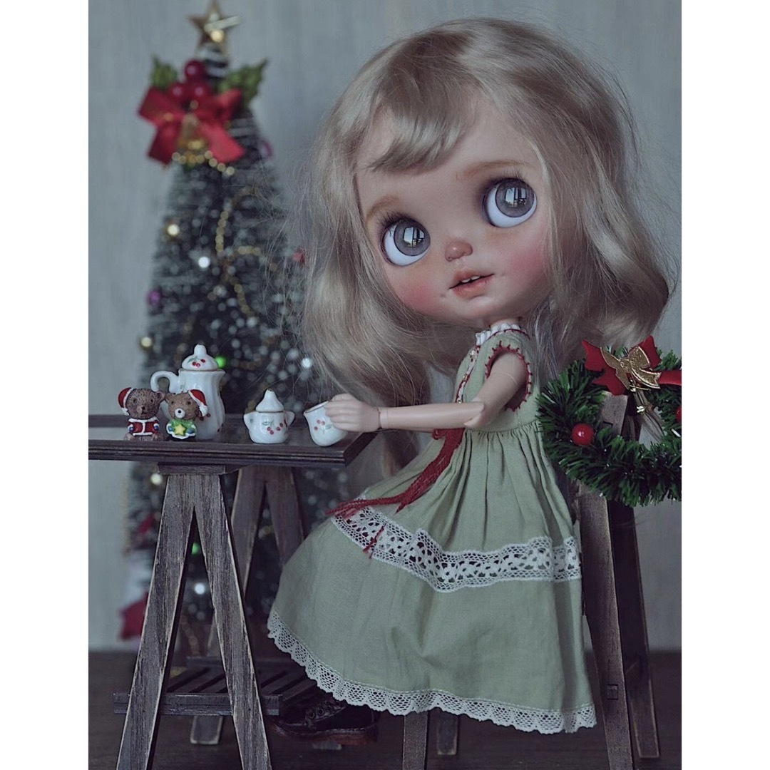 ブライス お洋服 アウトフィット 海外作家製 Joyful Day ハンドメイドのぬいぐるみ/人形(人形)の商品写真
