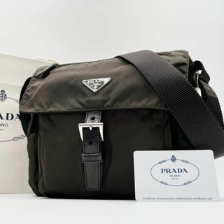 美品✨PRADAプラダのナイロン布斜め掛けバッグスポーツバッグ