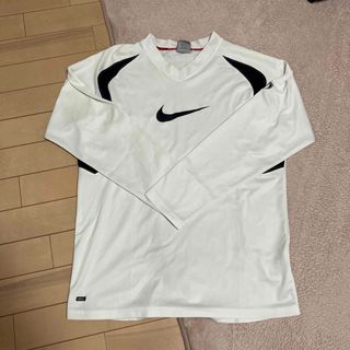 ナイキ ウェアの通販 9,000点以上 | NIKEのスポーツ/アウトドアを買う ...