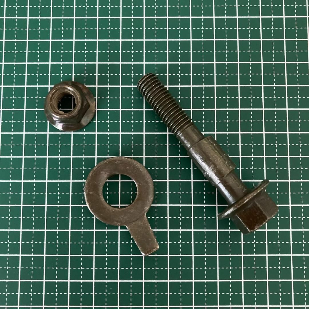 【即日発送】12mm カムボルトキャンバー キャンバーボルト 5本セット 自動車/バイクの自動車/バイク その他(その他)の商品写真