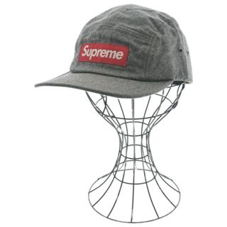 Supreme シュプリーム キャップ - グレー系x紺系x赤等(総柄)