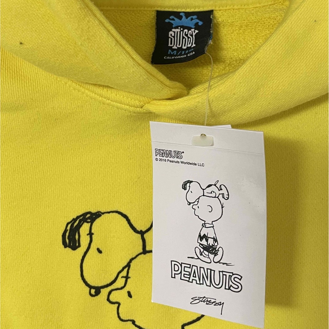 STUSSY(ステューシー)のSTÜSSY ×peanuts  キッズ　スウェットパーカー キッズ/ベビー/マタニティのキッズ服男の子用(90cm~)(Tシャツ/カットソー)の商品写真