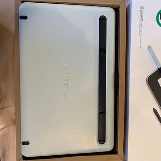 国内正規 Wacom One DTC133 ホワイト - その他