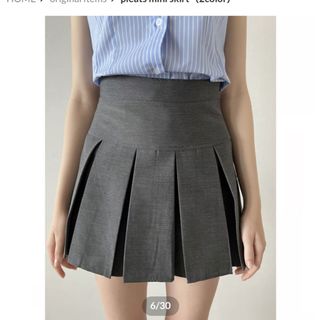 épine - epine pleats mini skirtの通販 by reena's shop｜エピヌなら ...