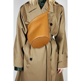 セリーヌ(celine)のCeline Clasp Bucket Bag  フィービー(ショルダーバッグ)