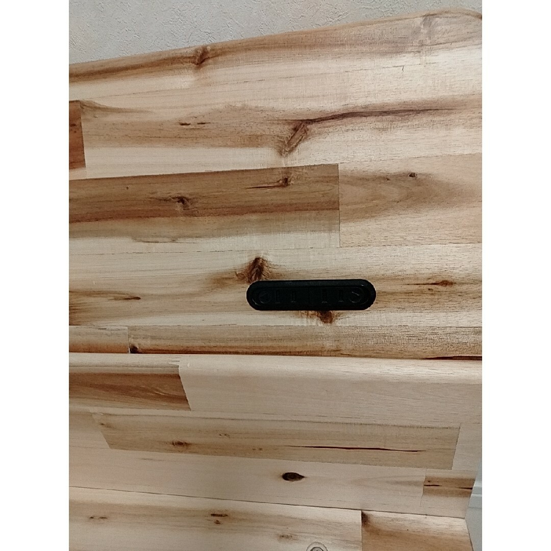 美品 モーブル ダブルベッド 無垢 木製 フレーム ロータイプ コンセント インテリア/住まい/日用品のベッド/マットレス(ダブルベッド)の商品写真