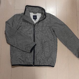 ギャップキッズ(GAP Kids)のGAPkids ウインドブレーカー　130(ジャケット/上着)